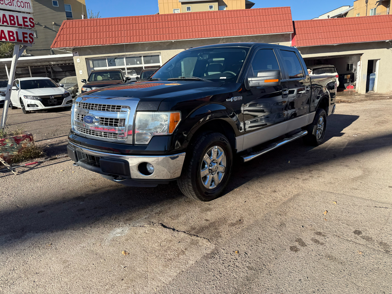 2014 Ford F-150 4WD SuperCrew 145" Platinum