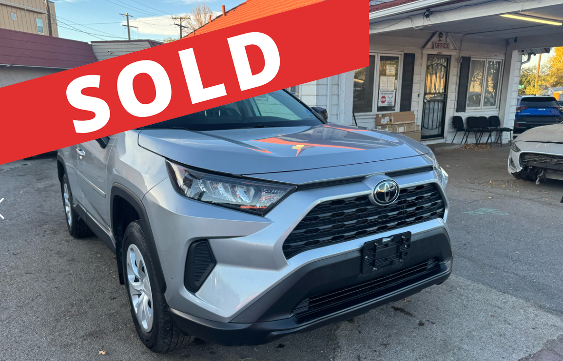 2021 Toyota RAV4 LE AWD (Natl)