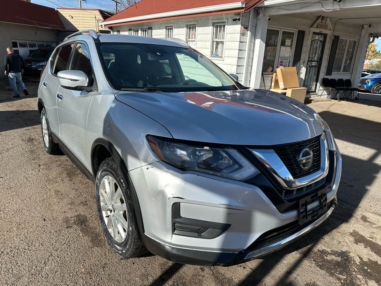 2020 Nissan Rogue AWD SV