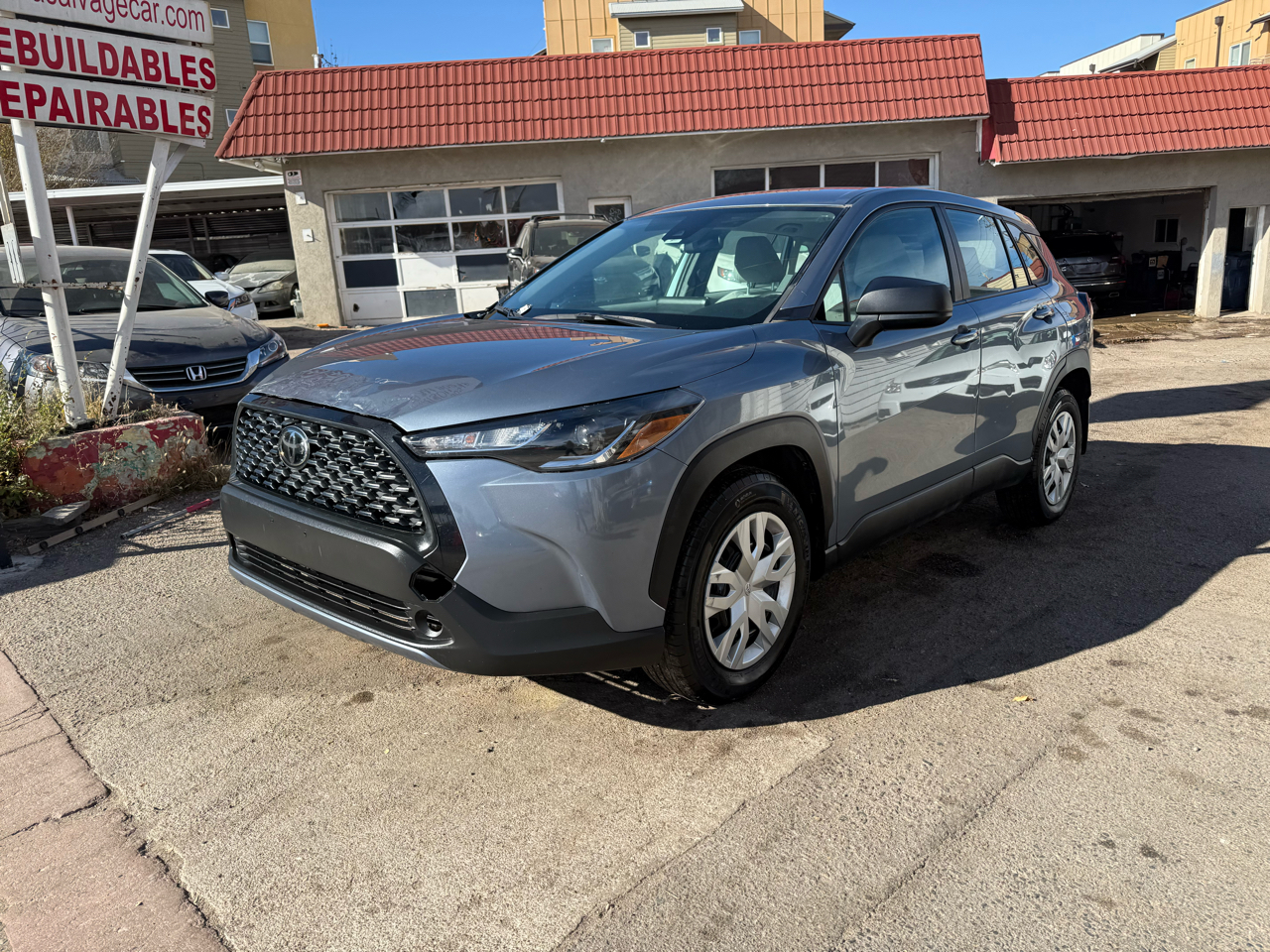 2022 Toyota Corolla Cross L 4WD (Natl)