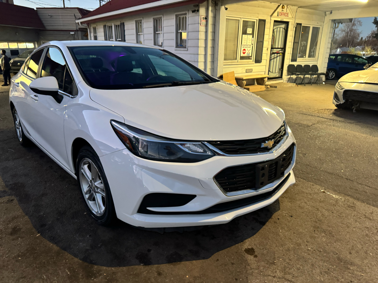 2016 Chevrolet Cruze 4dr Sdn Auto LT