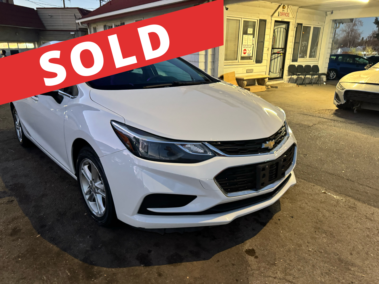 2016 Chevrolet Cruze 4dr Sdn Auto LT