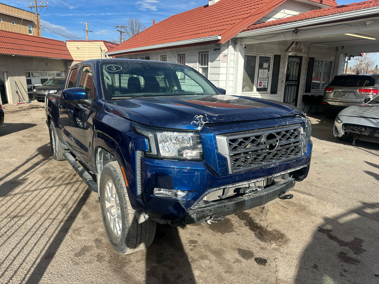 2022 Nissan Frontier Crew Cab 4x4 SV Auto Long Bed