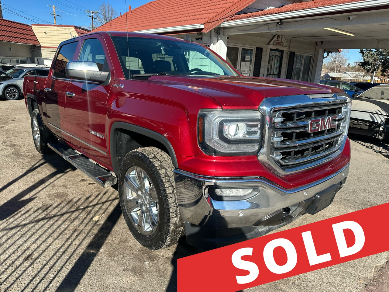 2018 GMC Sierra 1500 4WD Crew Cab 143.5" SLT