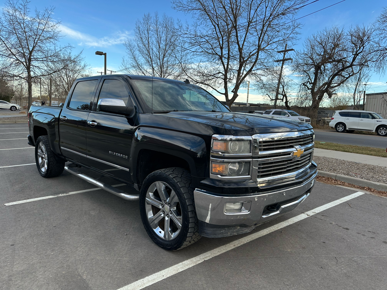 2014 Chevrolet Silverado 1500 4WD Crew Cab 143.5" LTZ w/1LZ