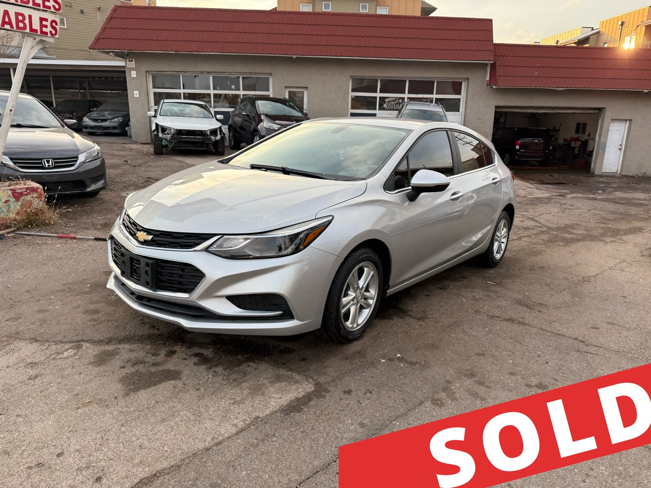 2018 Chevrolet Cruze 4dr HB 1.4L LT w/1SD
