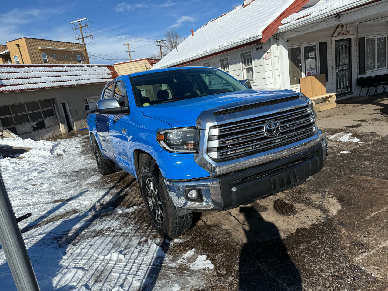 2021 Toyota Tundra 4WD Limited CrewMax 5.5' Bed 5.7L (Natl)