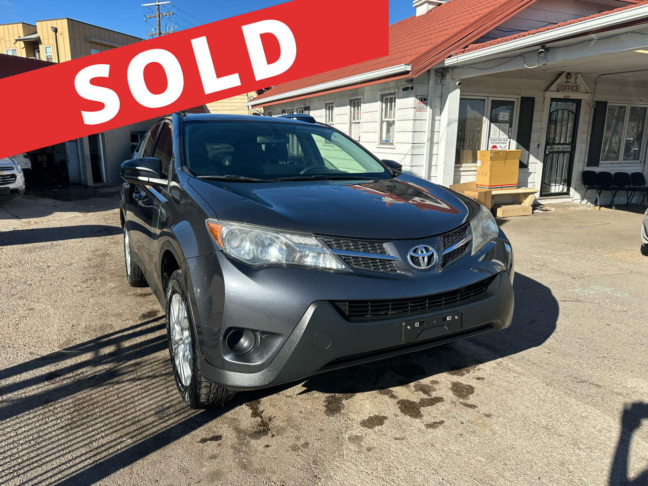 2013 Toyota RAV4 AWD 4dr LE (Natl)
