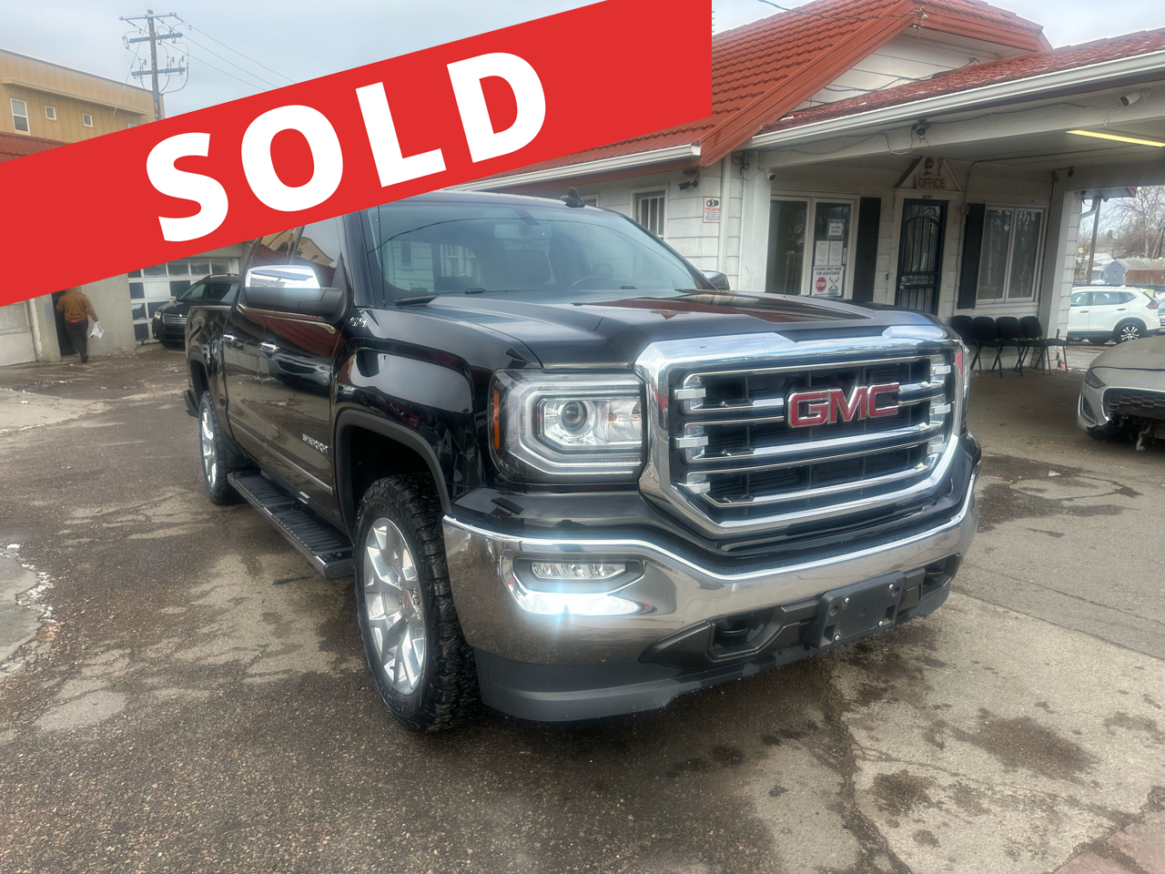 2017 GMC Sierra 1500 4WD Crew Cab 143.5" SLT
