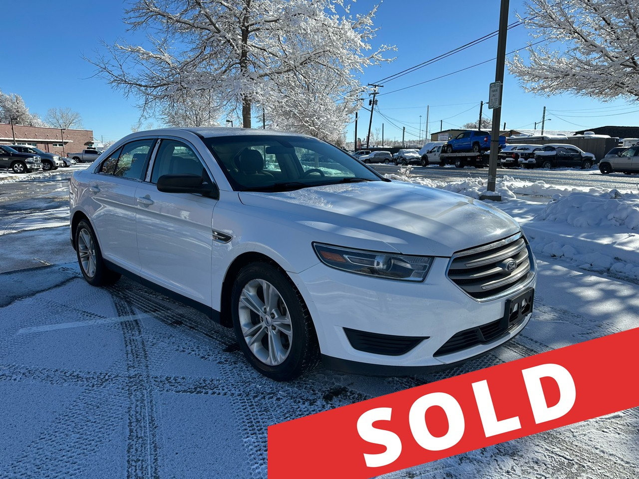 2016 Ford Taurus 4dr Sdn SE FWD