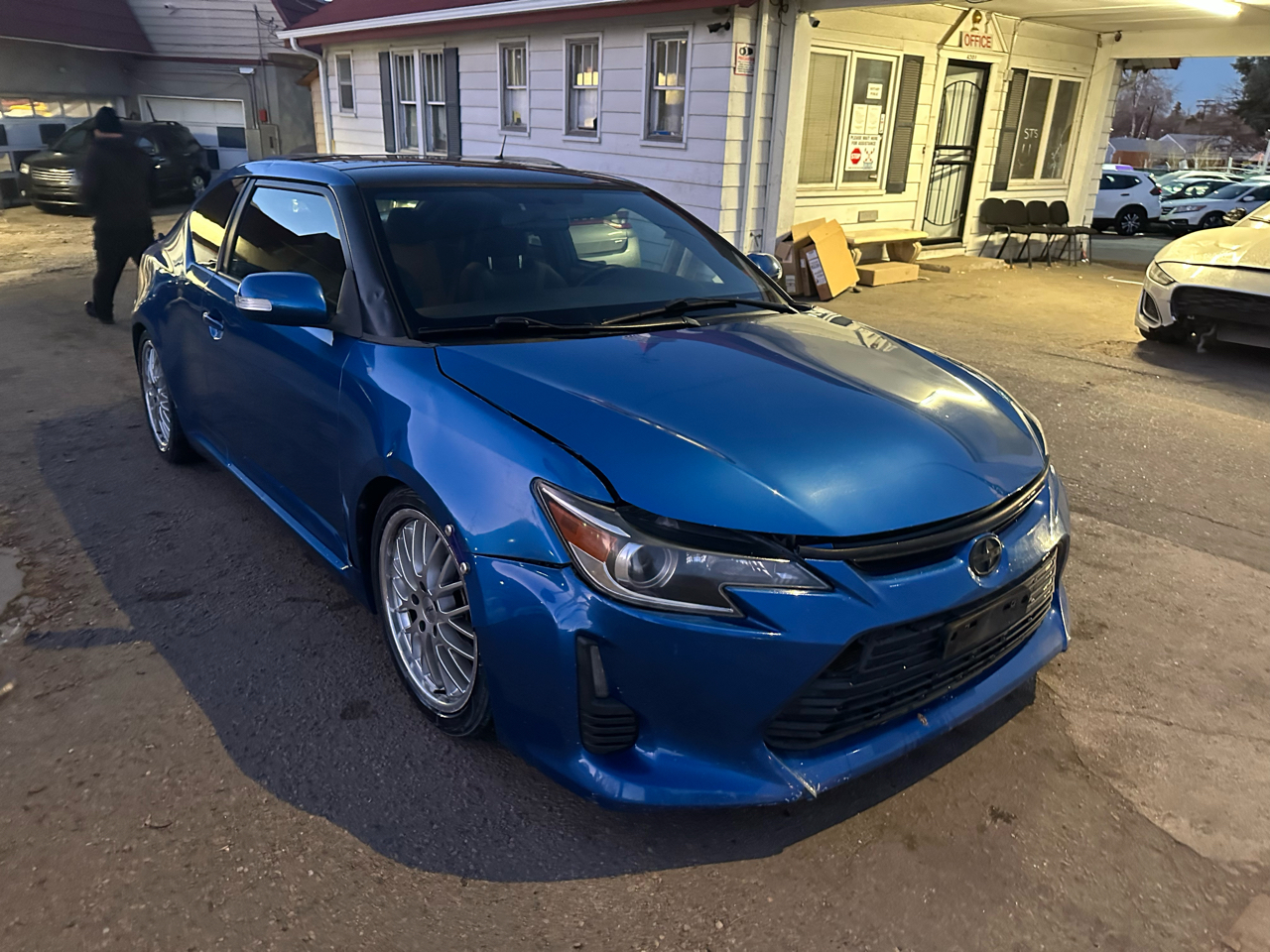 2015 Scion tC 2dr HB Man (Natl)