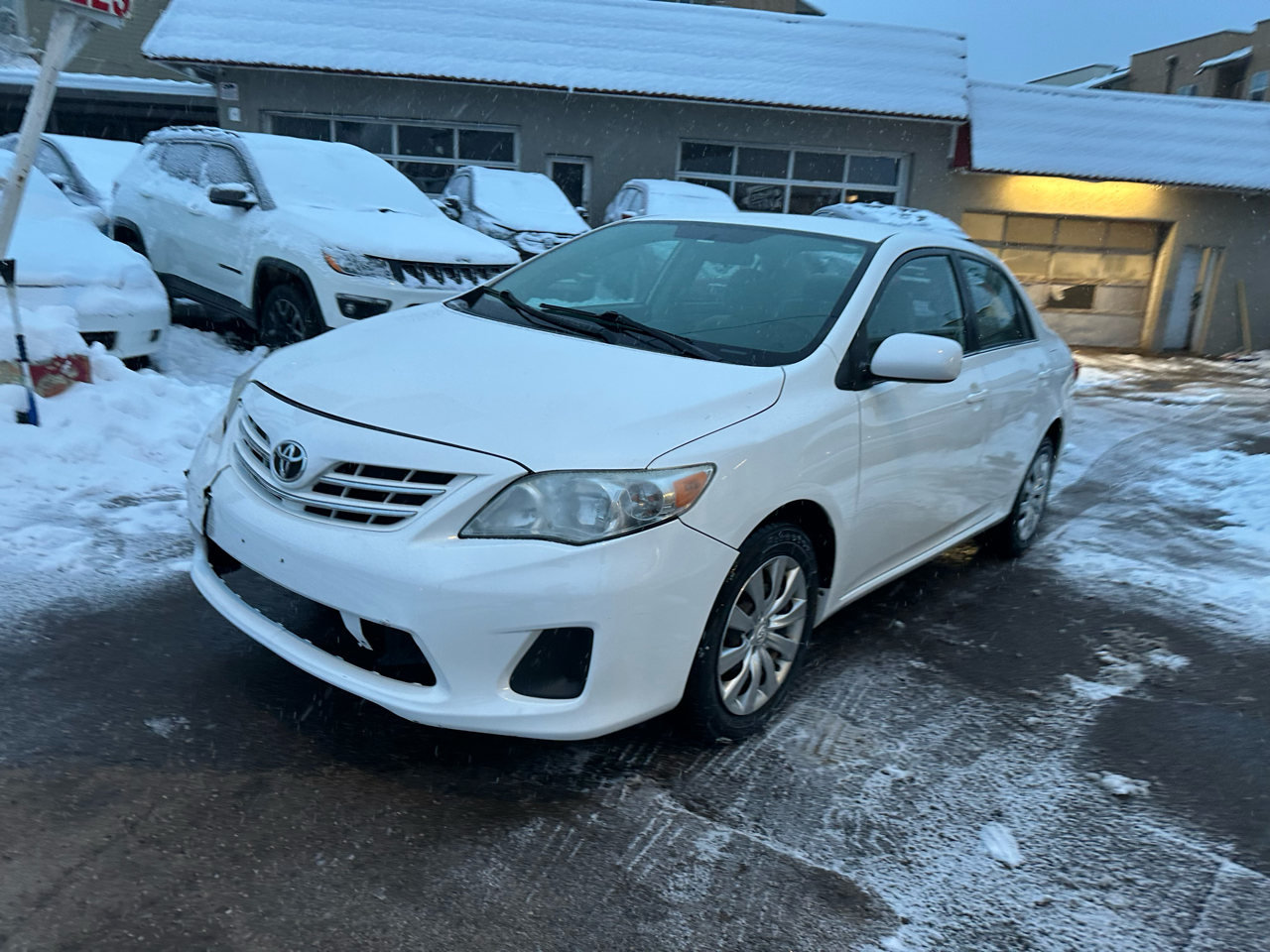 2013 Toyota Corolla 4dr Sdn Auto LE Special Edition (Natl)