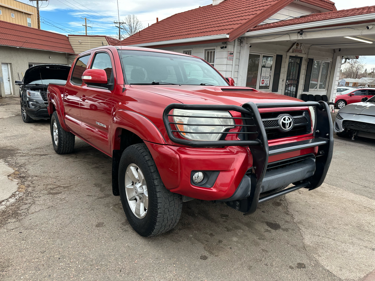 2015 Toyota Tacoma 4WD Double Cab V6 AT (Natl)