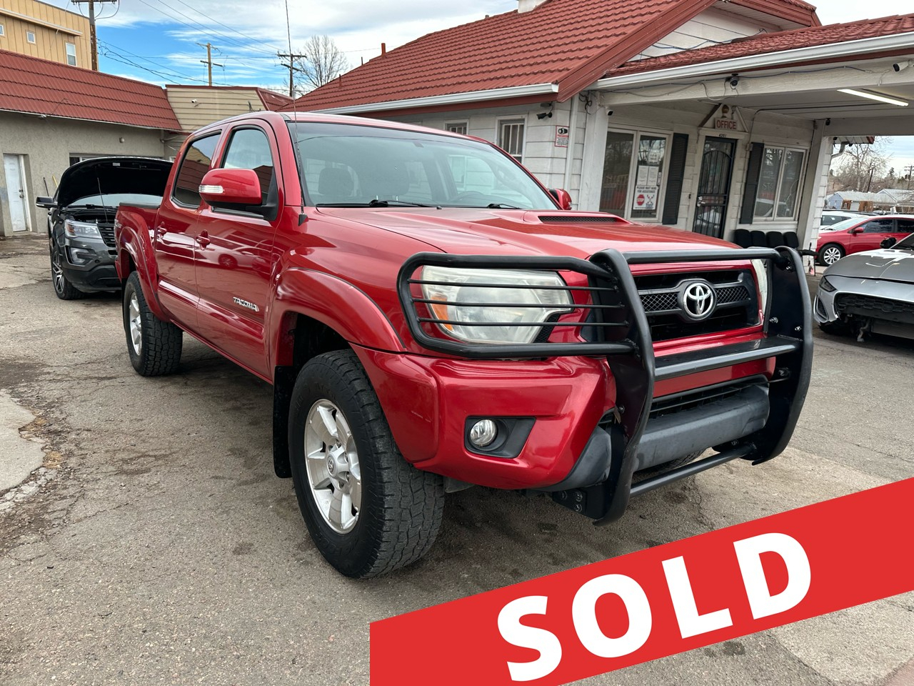 2015 Toyota Tacoma 4WD Double Cab V6 AT (Natl)