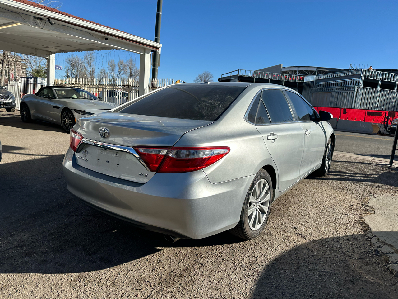 2016 Toyota Camry 4dr Sdn I4 Auto SE w/Special Edition Pkg (Natl)
