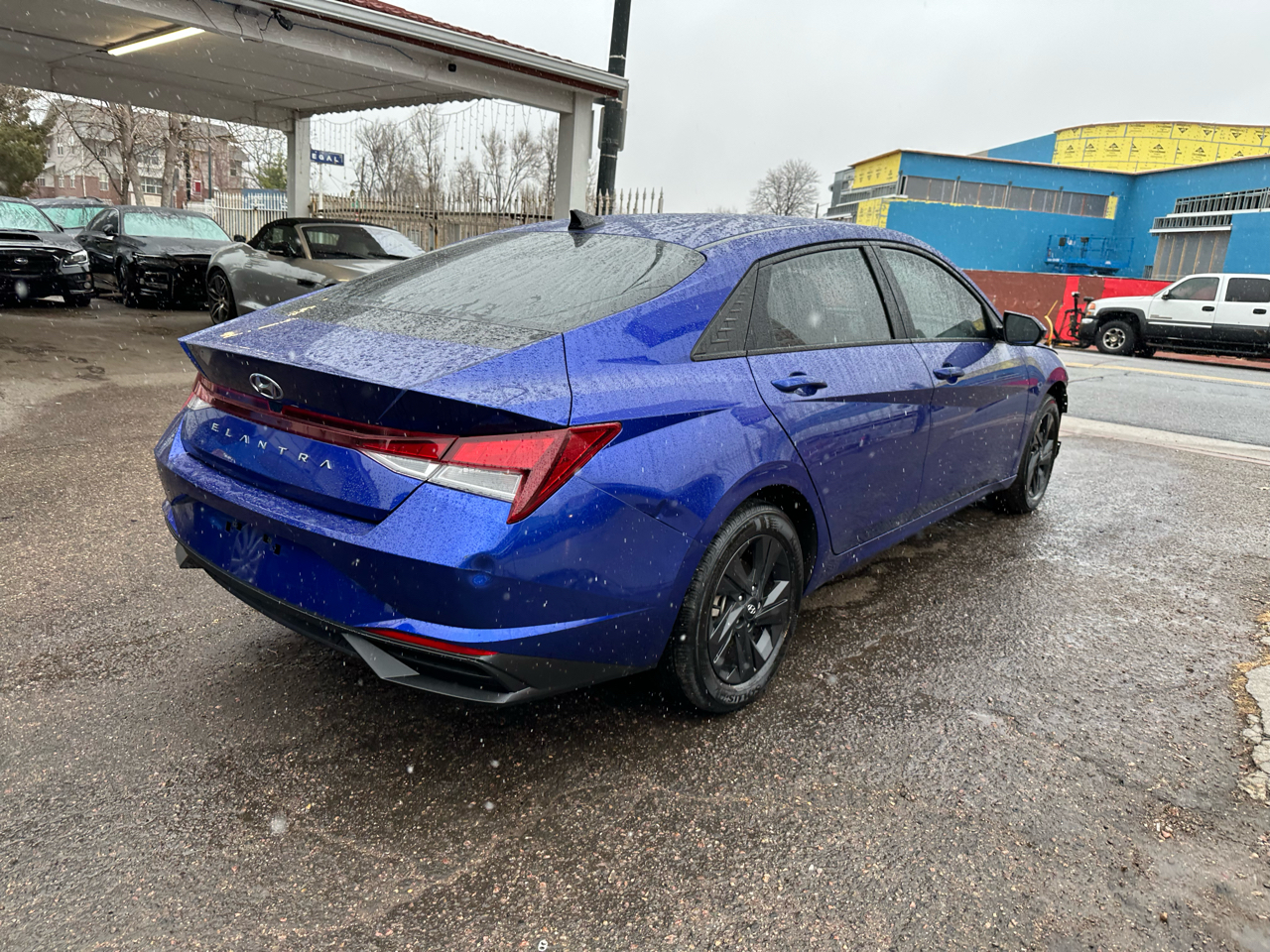 2023 Hyundai Elantra SEL IVT