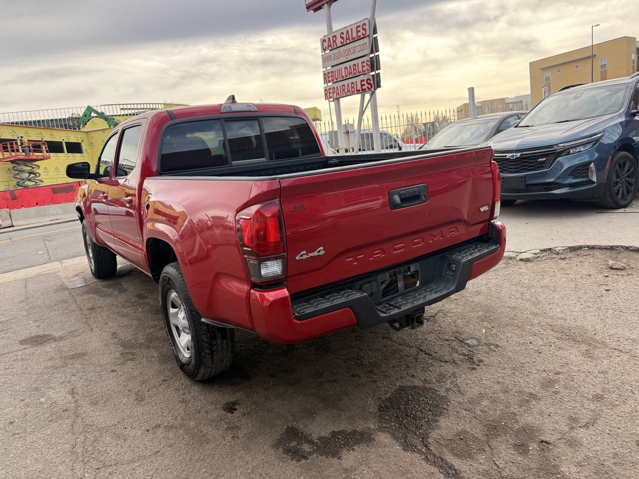 2021 Toyota Tacoma 4WD TRD Off Road Double Cab 5' Bed V6 MT (Natl)
