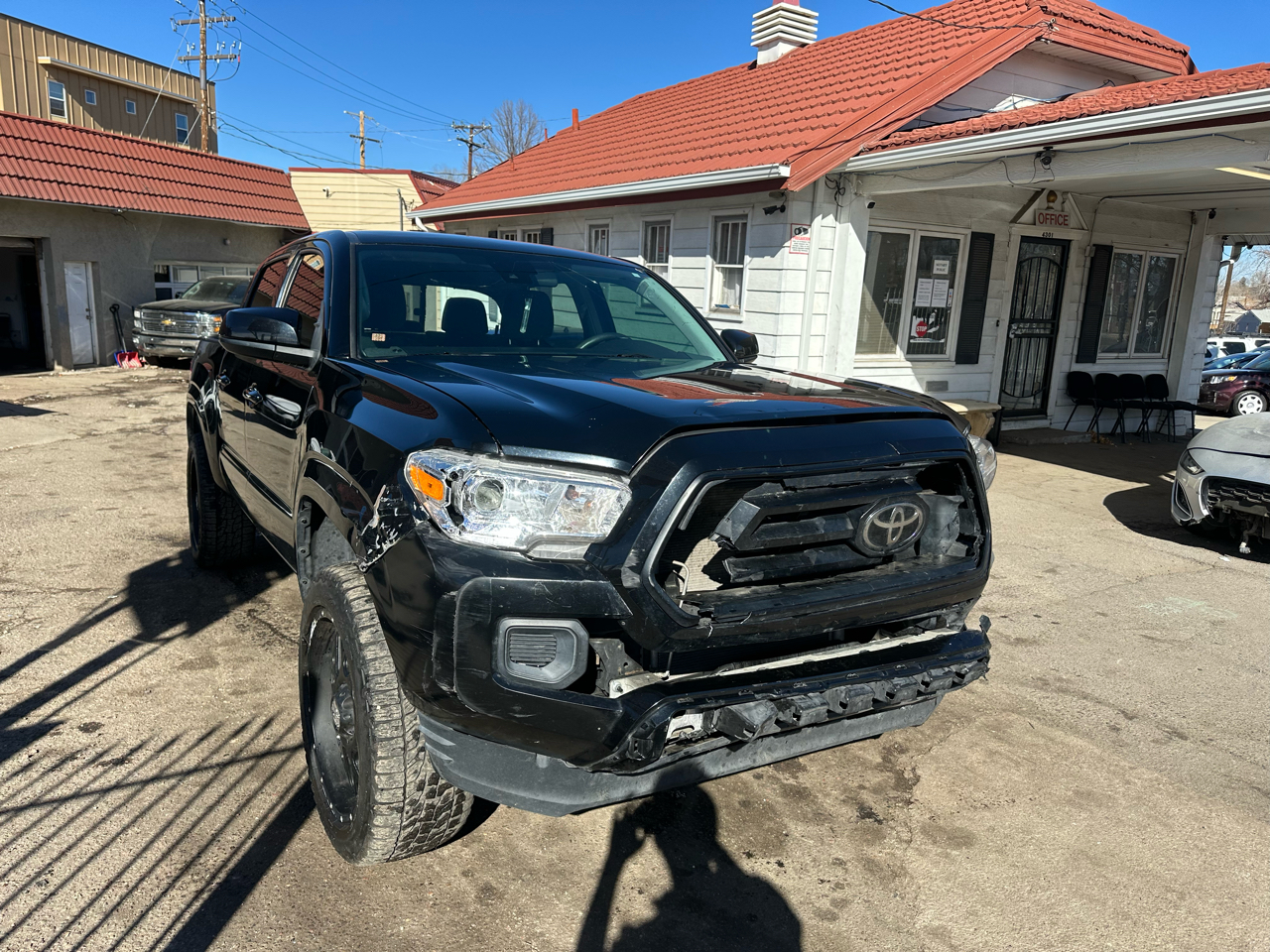 2021 Toyota Tacoma 4WD TRD Off Road Double Cab 5' Bed V6 MT (Natl)