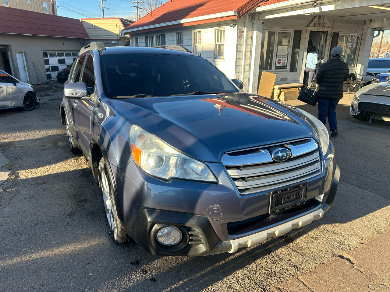 2014 Subaru Outback 4dr Wgn H4 Auto 2.5i Limited