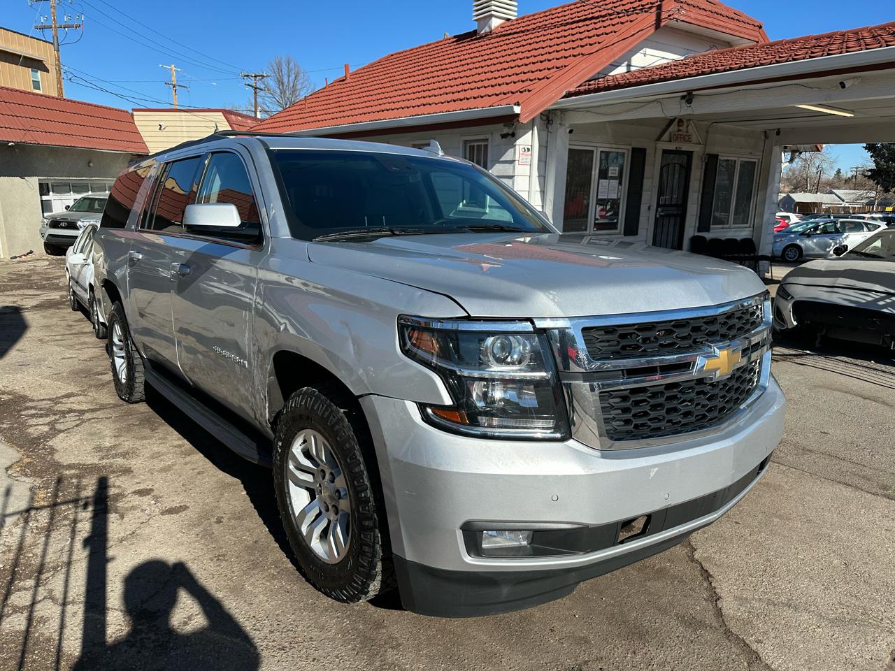 2019 Chevrolet Suburban 4WD 4dr 1500 LT