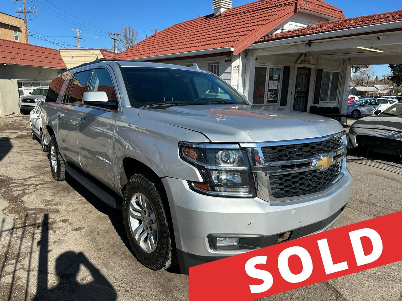 2019 Chevrolet Suburban 4WD 4dr 1500 LT