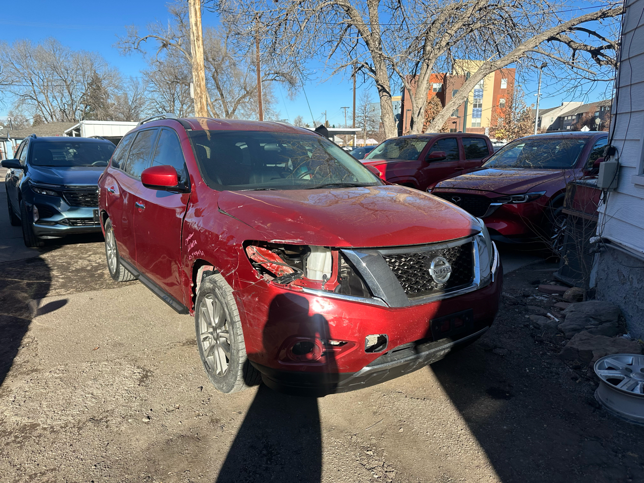 2016 Nissan Pathfinder 4WD 4dr Platinum