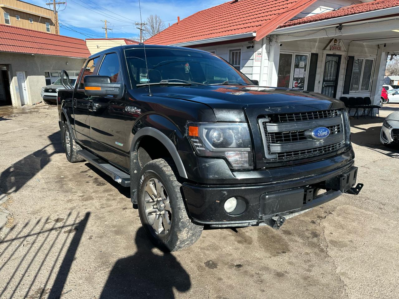 2013 Ford F-150 4WD SuperCrew 145" FX4