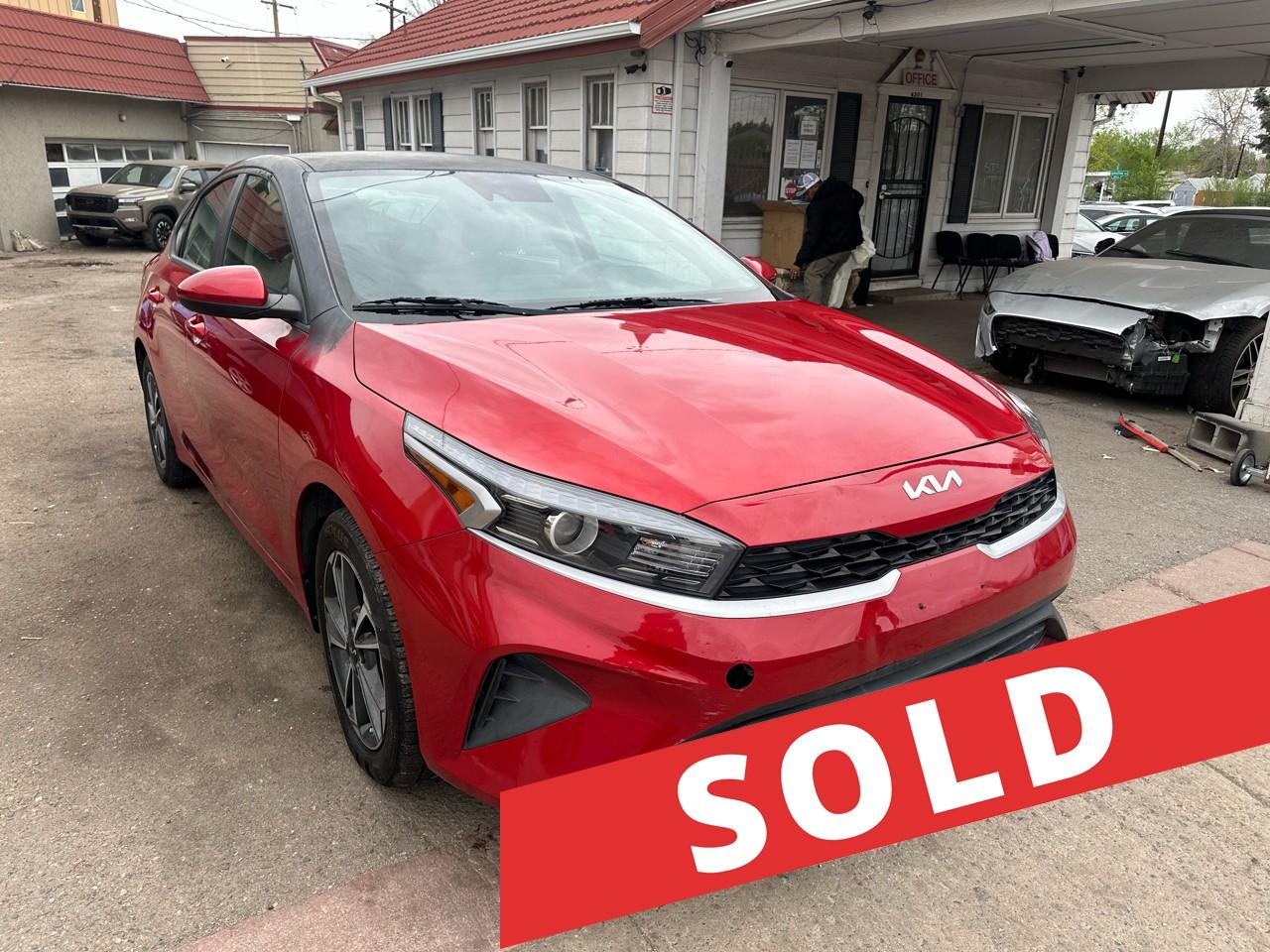 2023 Kia Forte LXS IVT