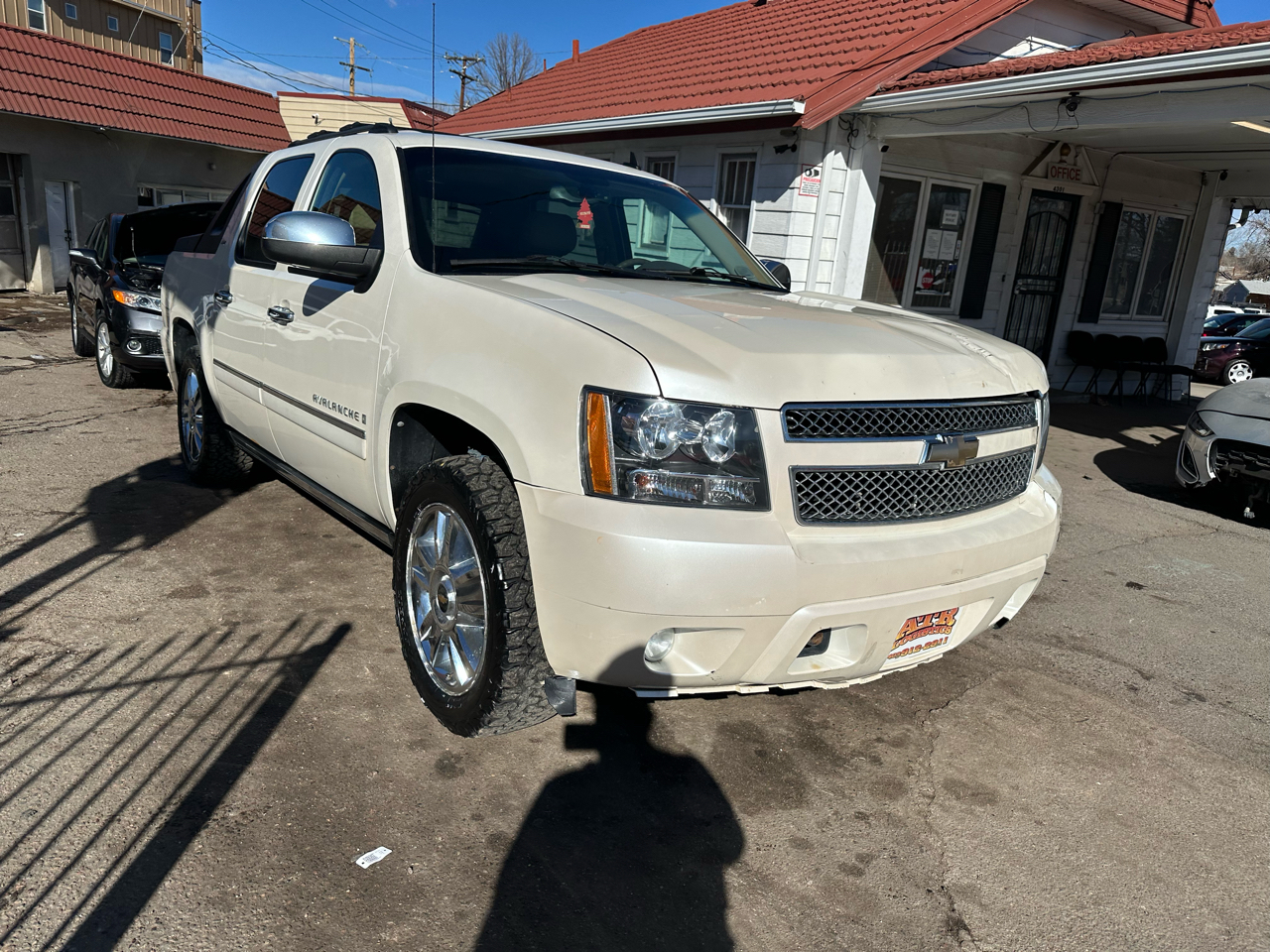 2009 Chevrolet Avalanche 4WD Crew Cab LTZ