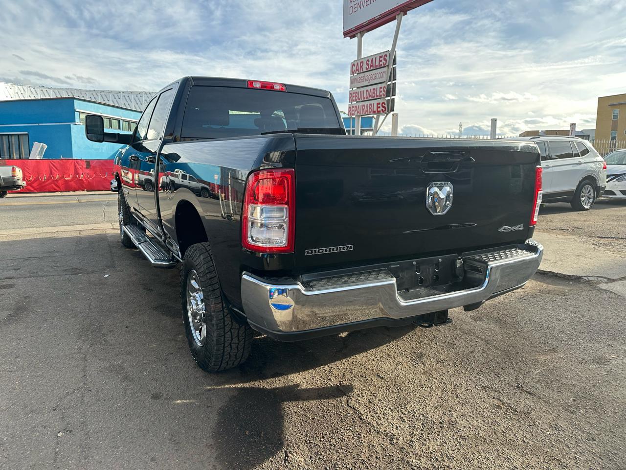 2022 RAM 2500 Big Horn 4x4 Crew Cab 6'4" Box