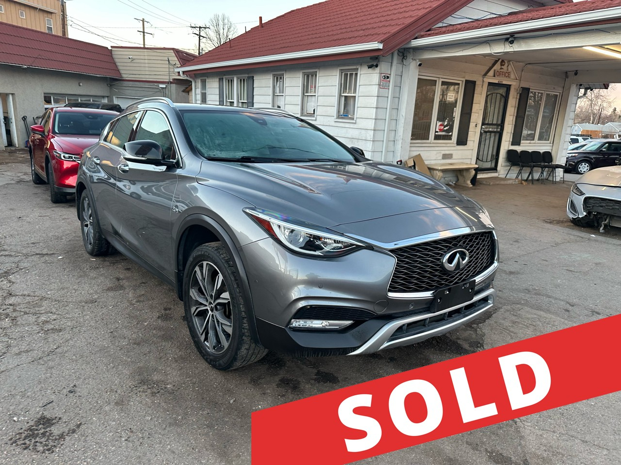 2017 Infiniti QX30 Premium AWD *Ltd Avail*