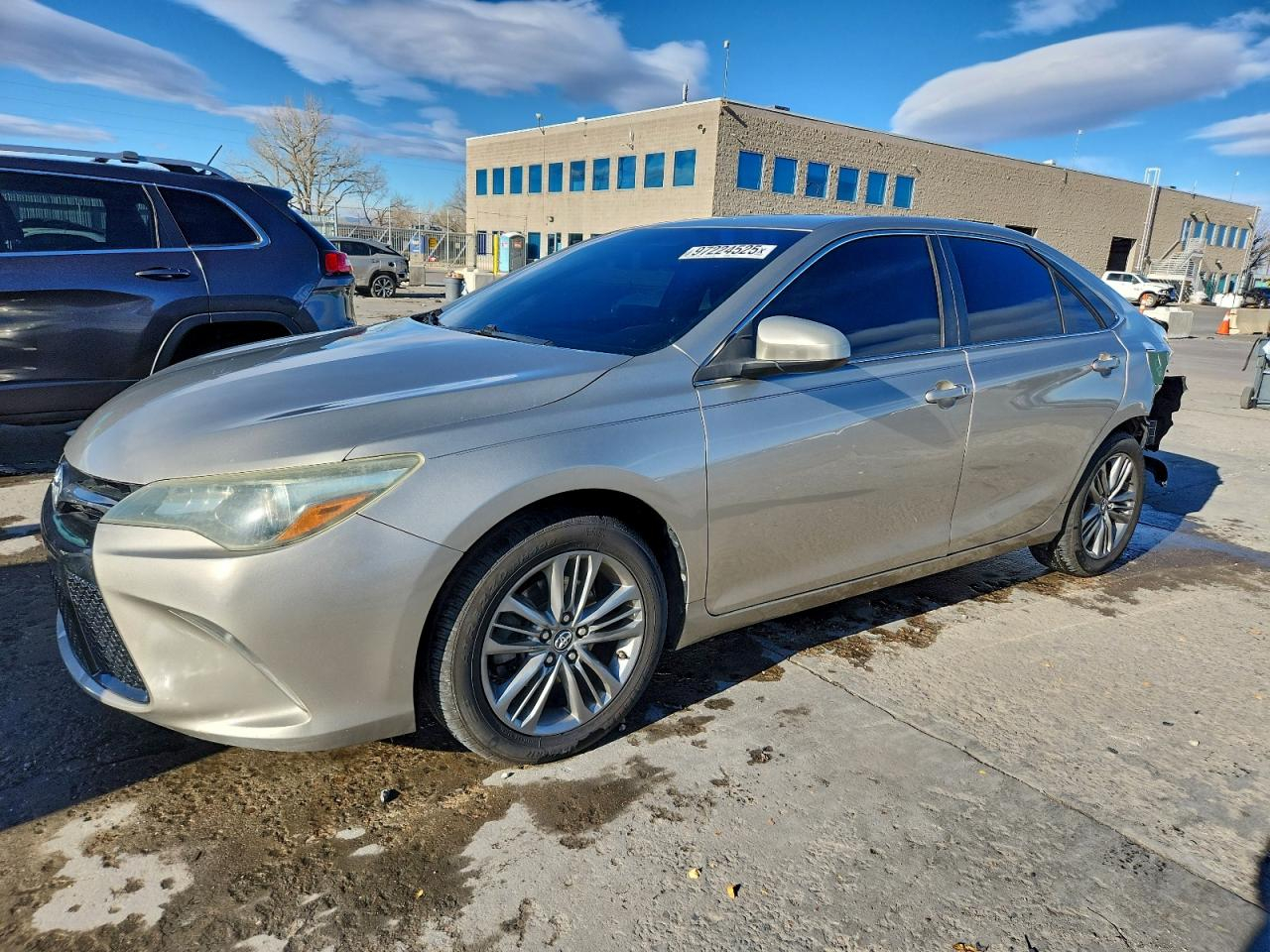 2016 Toyota Camry 4dr Sdn I4 Auto SE w/Special Edition Pkg (Natl)
