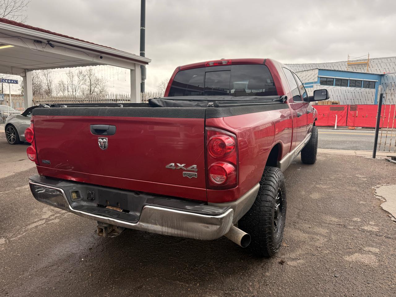 2009 Dodge Ram 2500 4WD Mega Cab 160.5" Laramie