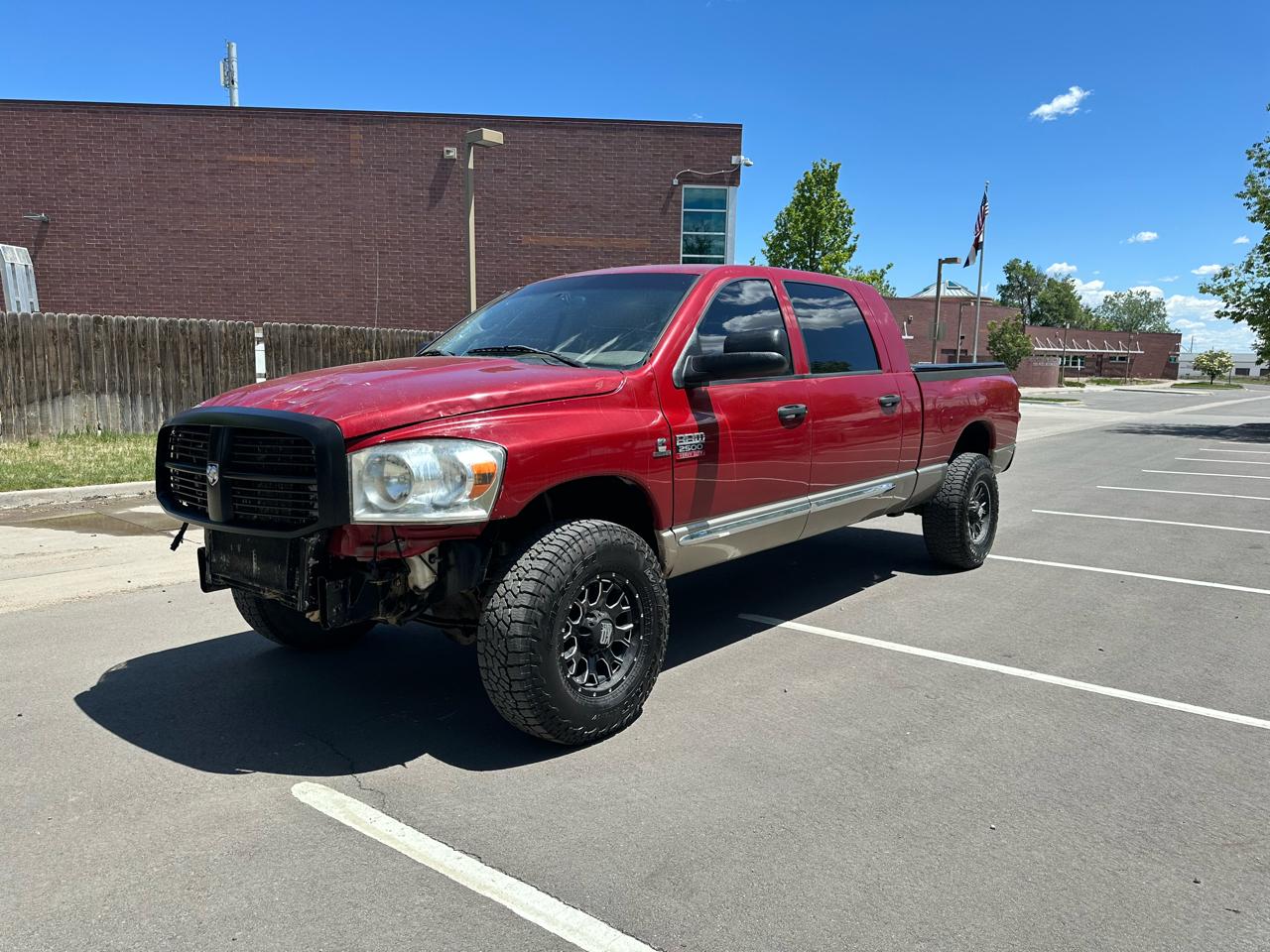 2009 Dodge Ram 2500 4WD Mega Cab 160.5" Laramie