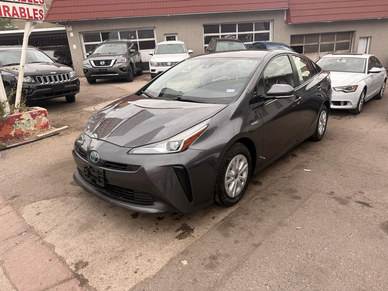 2020 Toyota Prius Limited (Natl)