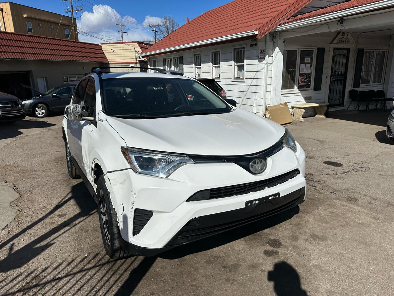 2017 Toyota RAV4 LE AWD (Natl)