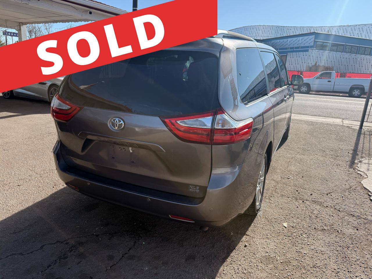 2015 Toyota Sienna 5dr 7-Pass Van XLE Premium AWD (Natl)