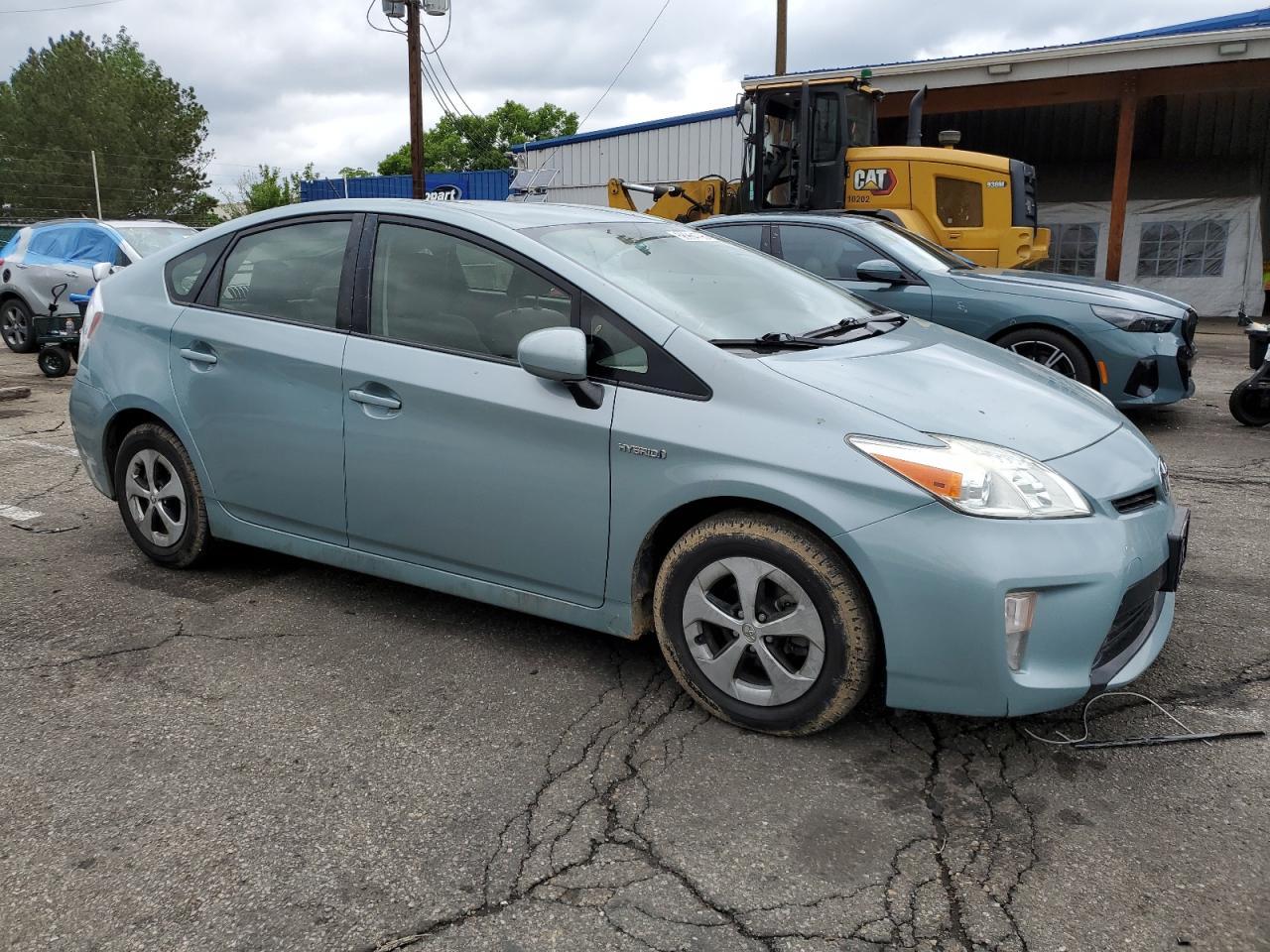 2014 Toyota Prius 5dr HB Three (Natl)