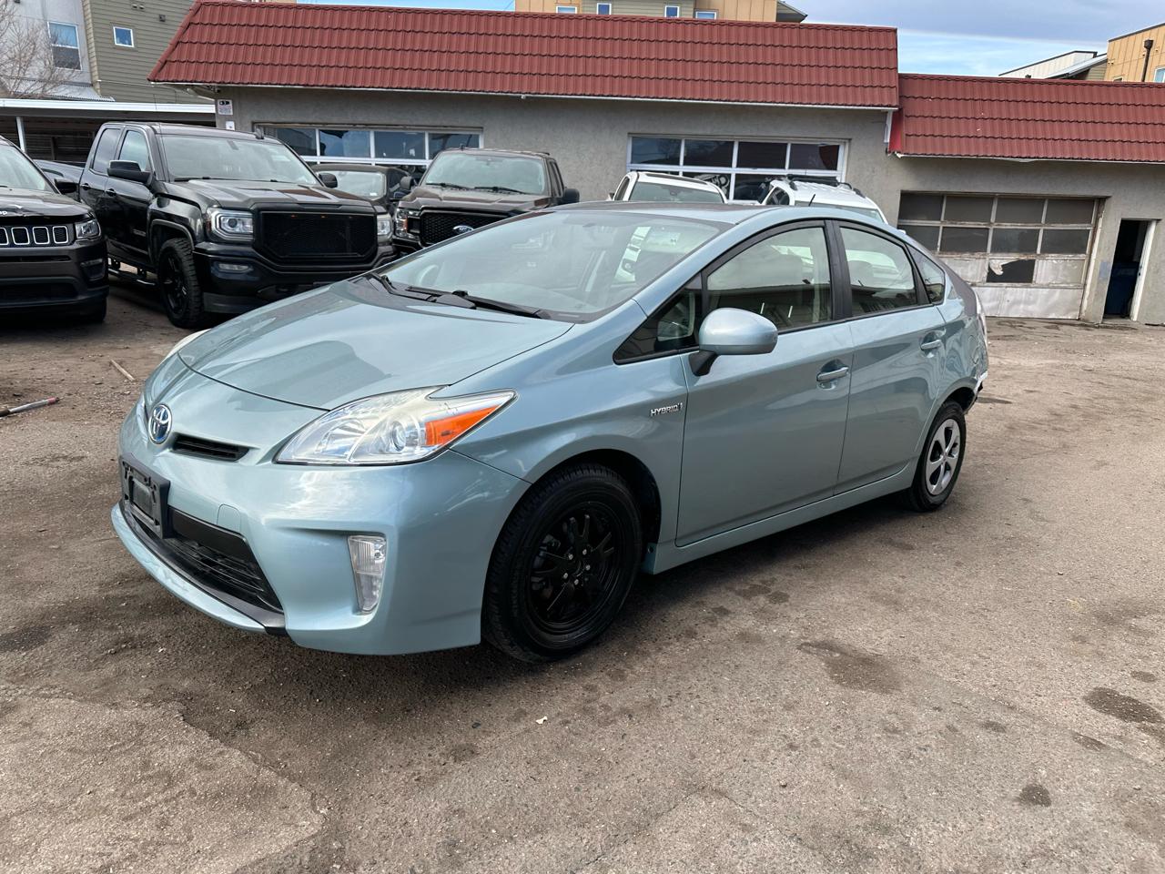 2014 Toyota Prius 5dr HB Three (Natl)