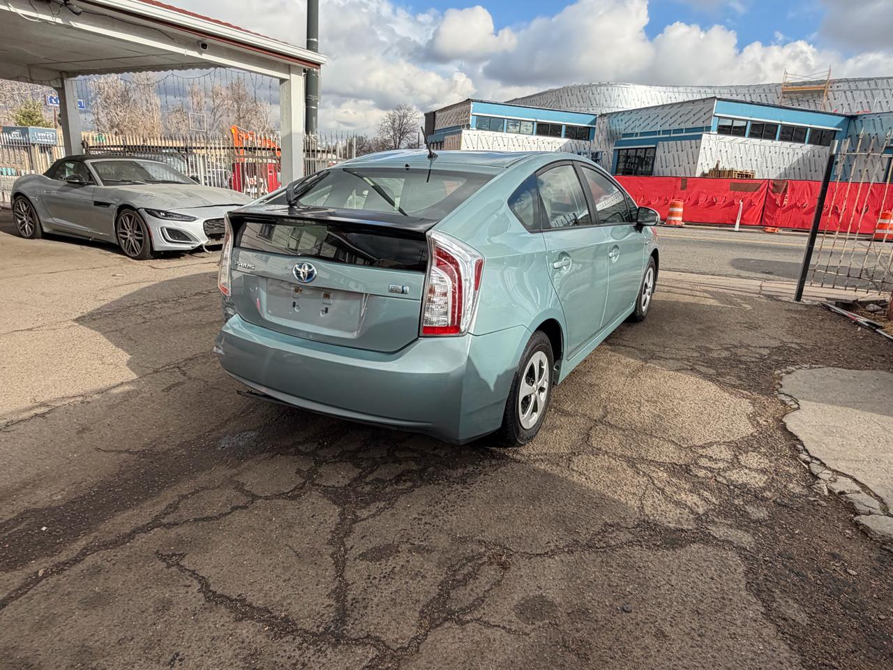 2014 Toyota Prius One