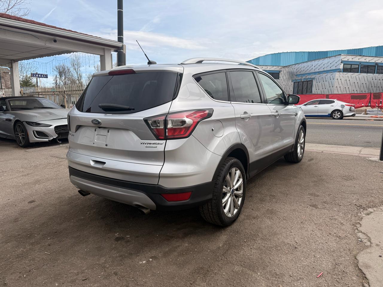 2017 Ford Escape Titanium FWD