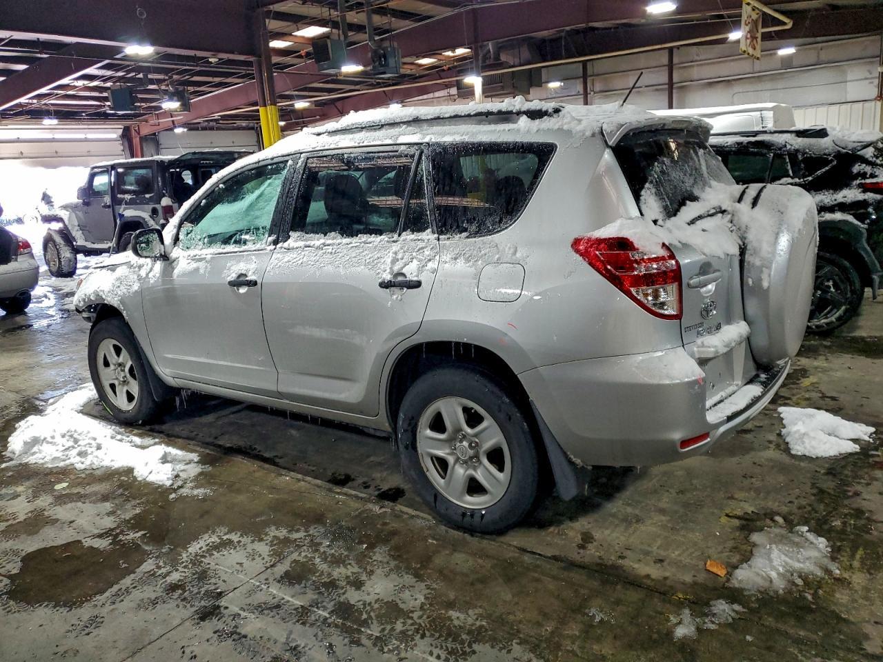 2012 Toyota RAV4 4WD 4dr I4 (Natl)