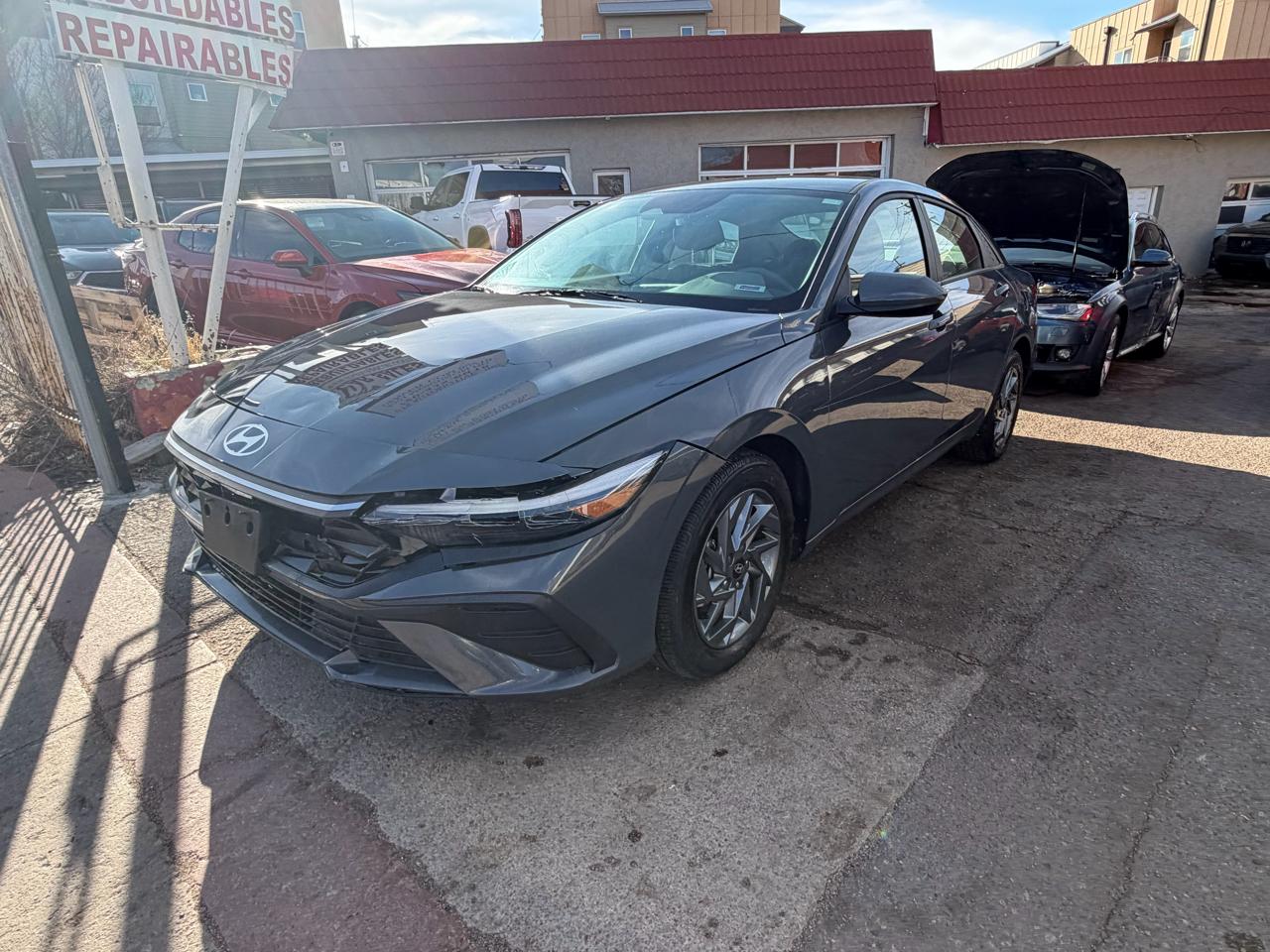 2024 Hyundai Elantra SEL IVT