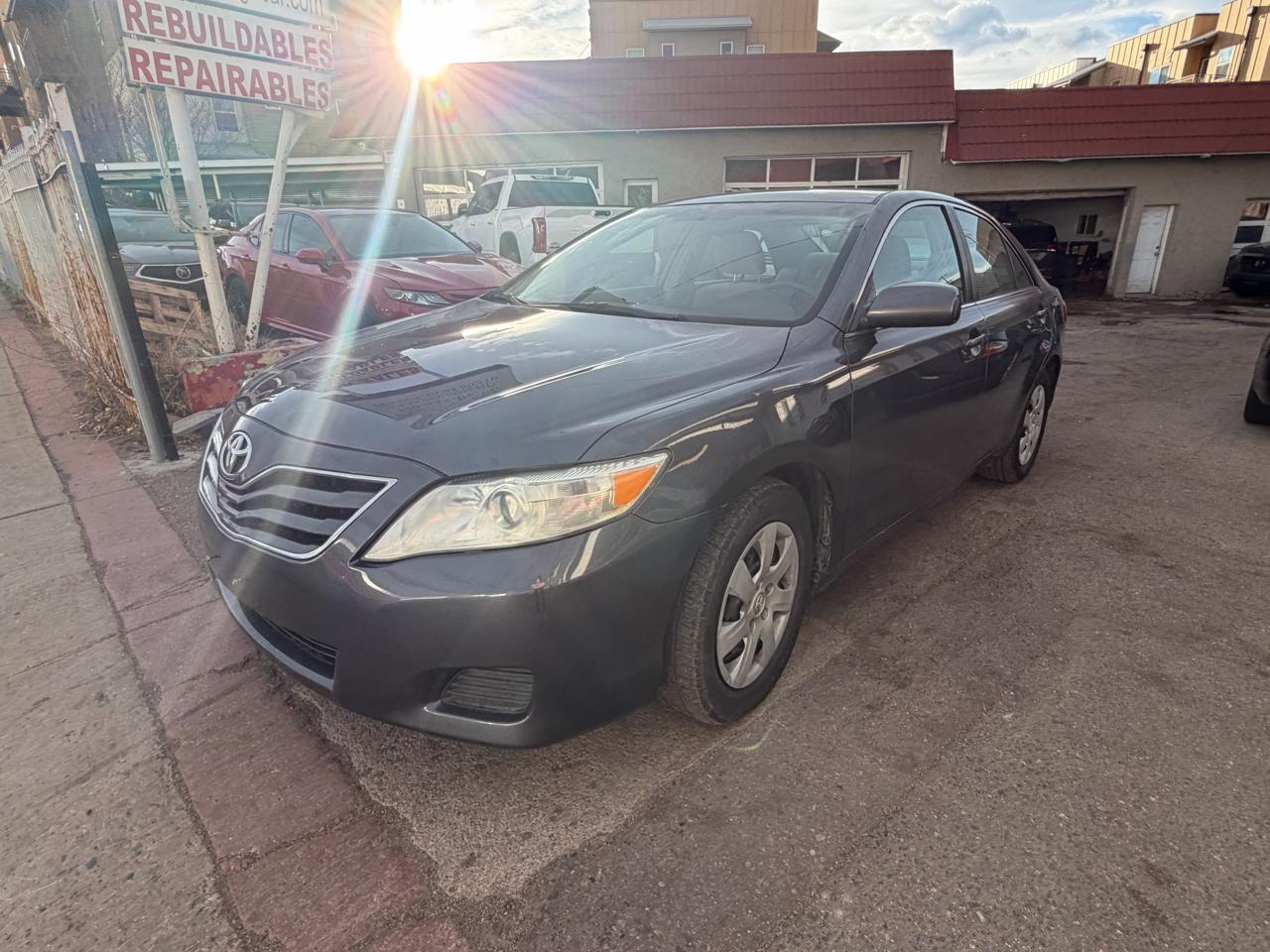 2011 Toyota Camry 4dr Sdn I4 Man LE (Natl)