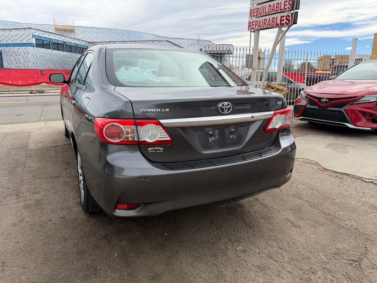 2012 Toyota Corolla 4dr Sdn Auto LE (Natl)