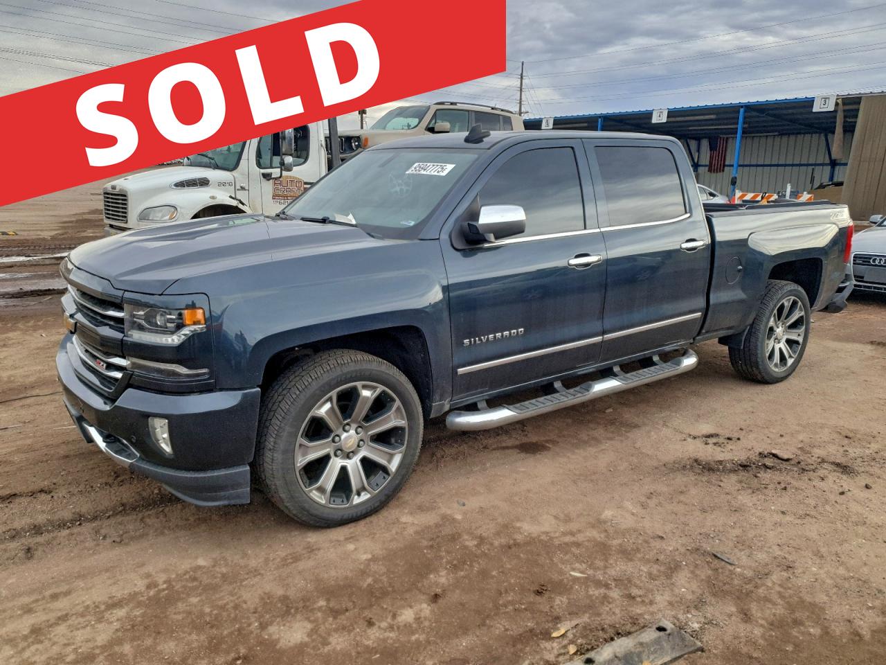2017 Chevrolet Silverado 1500 4WD Crew Cab 153.0" LTZ w/2LZ