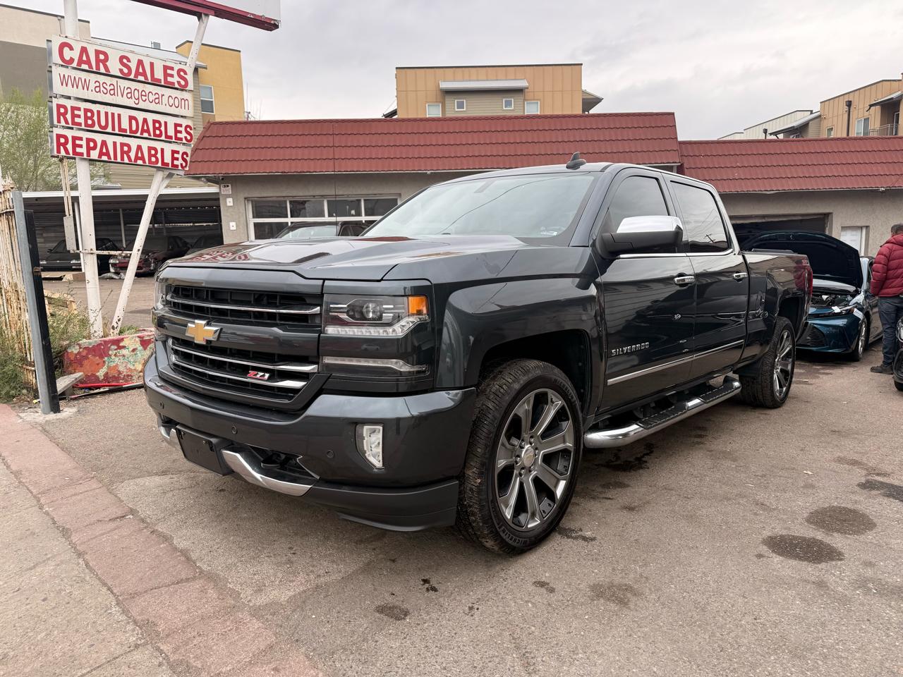 2017 Chevrolet Silverado 1500 4WD Crew Cab 153.0" LTZ w/2LZ