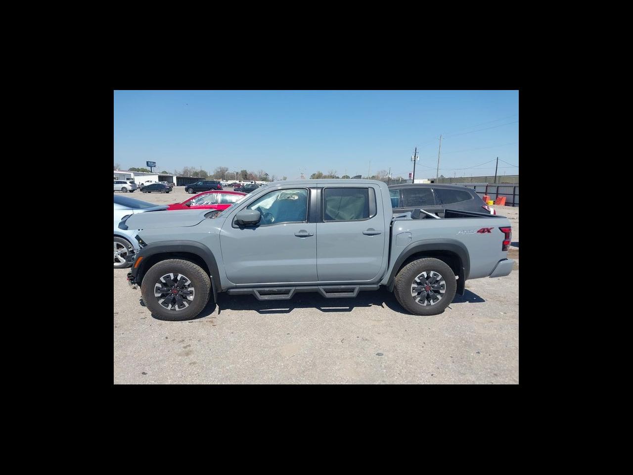 2023 Nissan Frontier Crew Cab 4x4 PRO-4X Auto