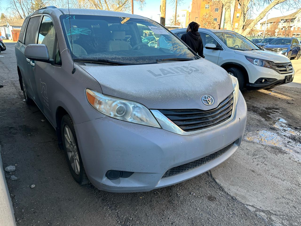 2014 Toyota Sienna 5dr 7-Pass Van V6 LE AWD (Natl)