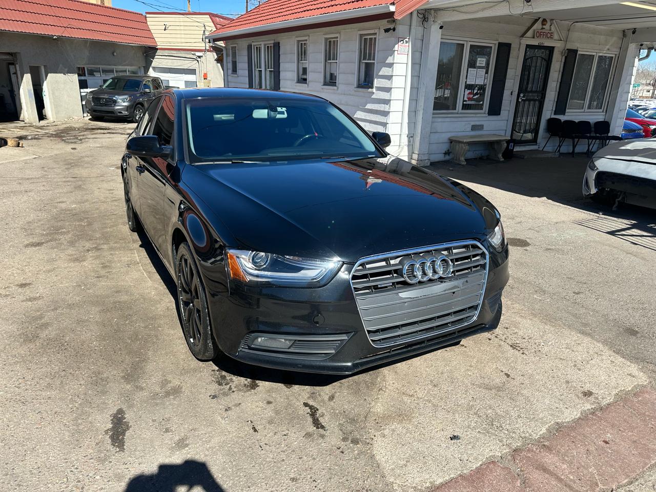 2014 Audi A4 4dr Sdn Auto quattro 2.0T Premium